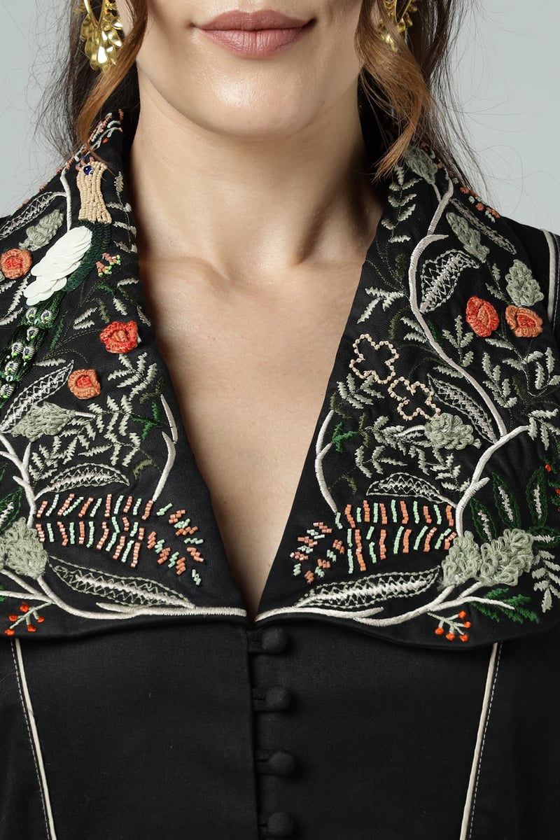 Black Embroidered Collar Belted Trench Jacket
