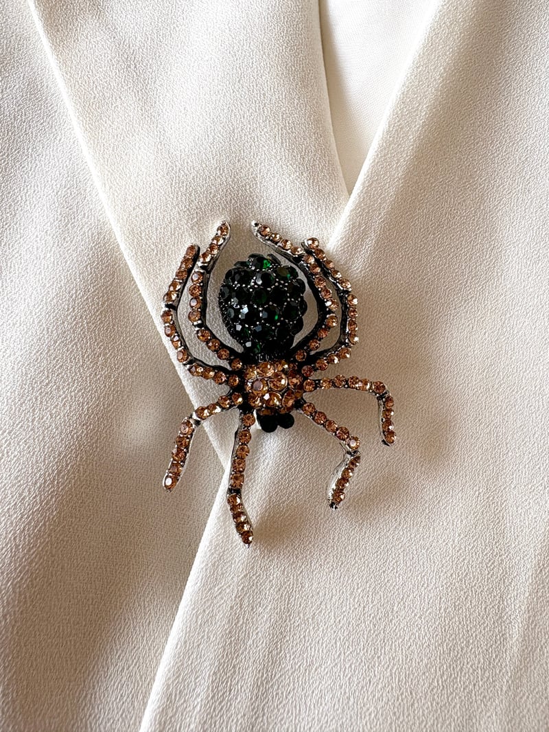 Crab Studded Brooch — Amossh
