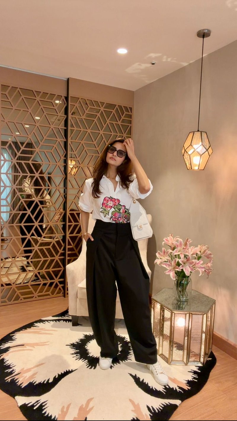 Bloomline White Embroidered Shirt — Puja Agarwal