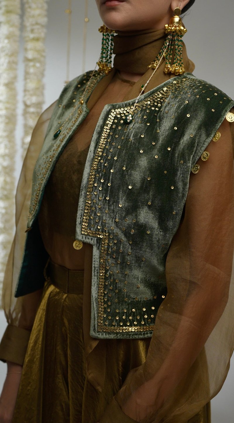 Indira - Set