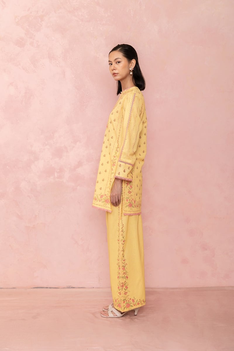 Yellow Floral Printed Straight Kurta Set With Dupatta