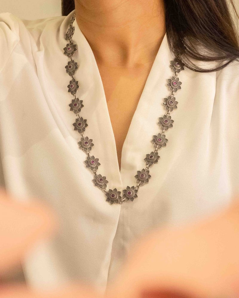Adya Intricate Flower Versatile Necklace