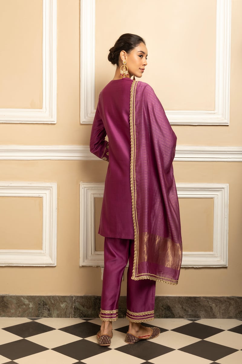Zahra Silk Chanderi Handcrafted Kurta Set