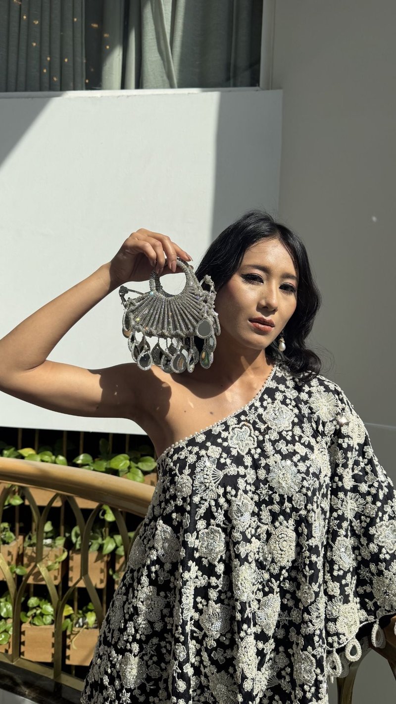 Lumi Knot Mini Mirror Bag - Silver