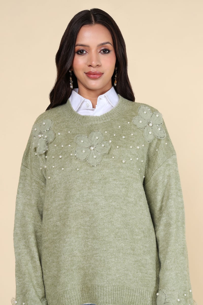 Green Floral Applique Embellished Pullover Sweater
