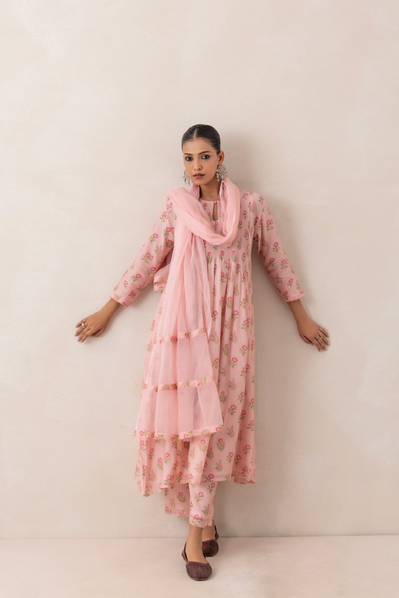 Powder Pink Floral Printed Kurta Set with Dupatta