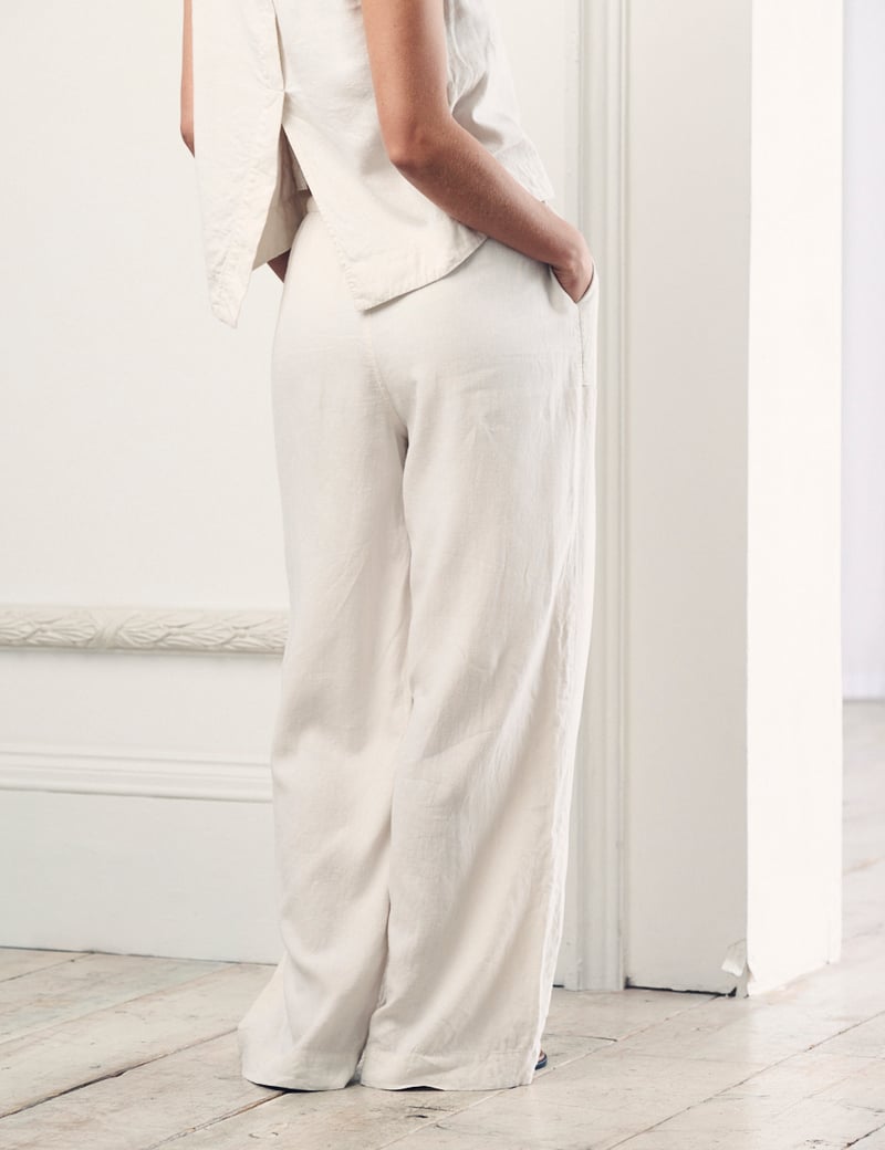 Cream Wide-Leg Drawstring Trousers with Patch Pockets