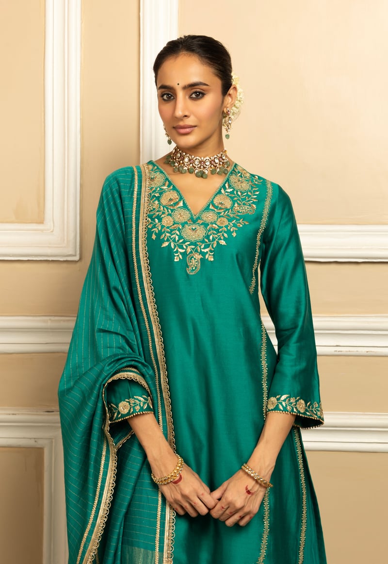 Sanya Silk Chanderi Handcrafted Kurta Set