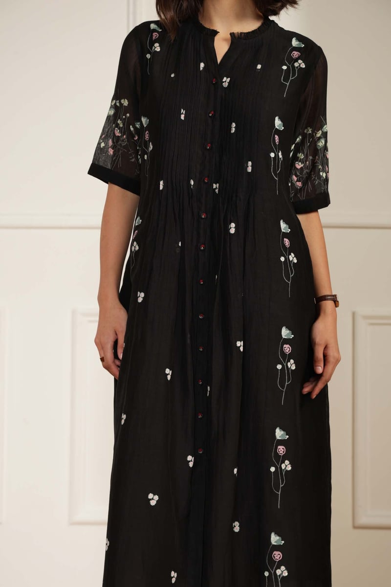 Black Cotton Chanderi Block Print Pleated Midi Dress
