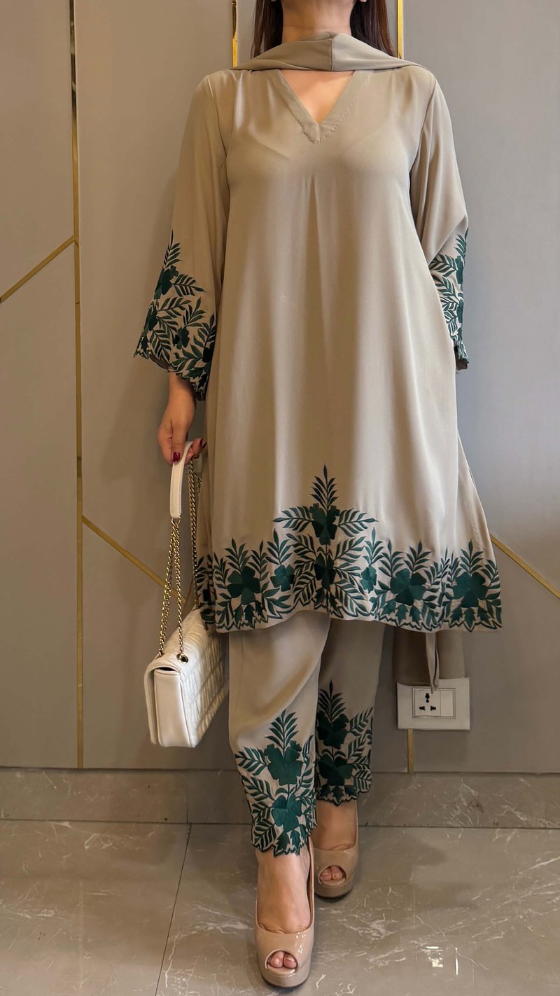 Gin Green Georgette Kurta and Pant Co-ord Set