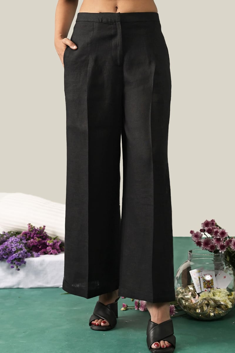 Black Linen Pleated Wide-Leg Trousers — YELL