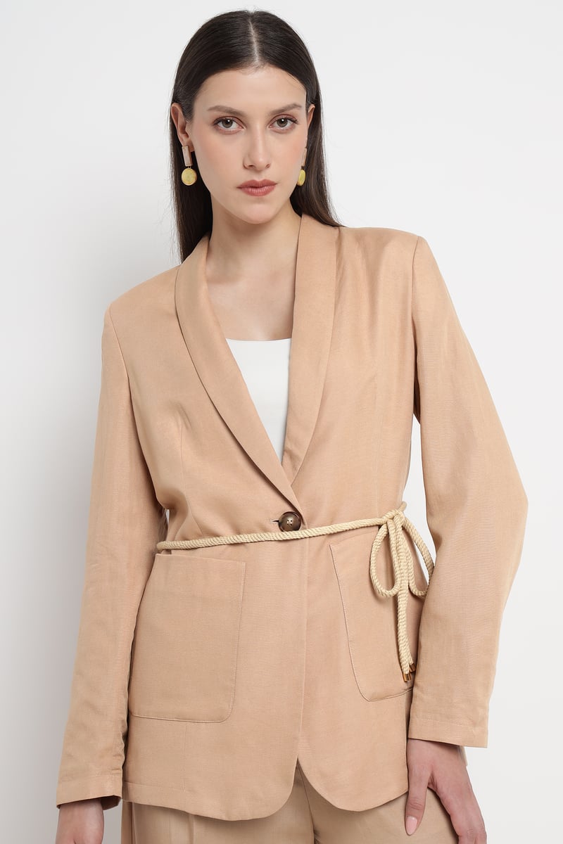 Beige Belted Single-Button Tailored Blazer — Diana Gallesi