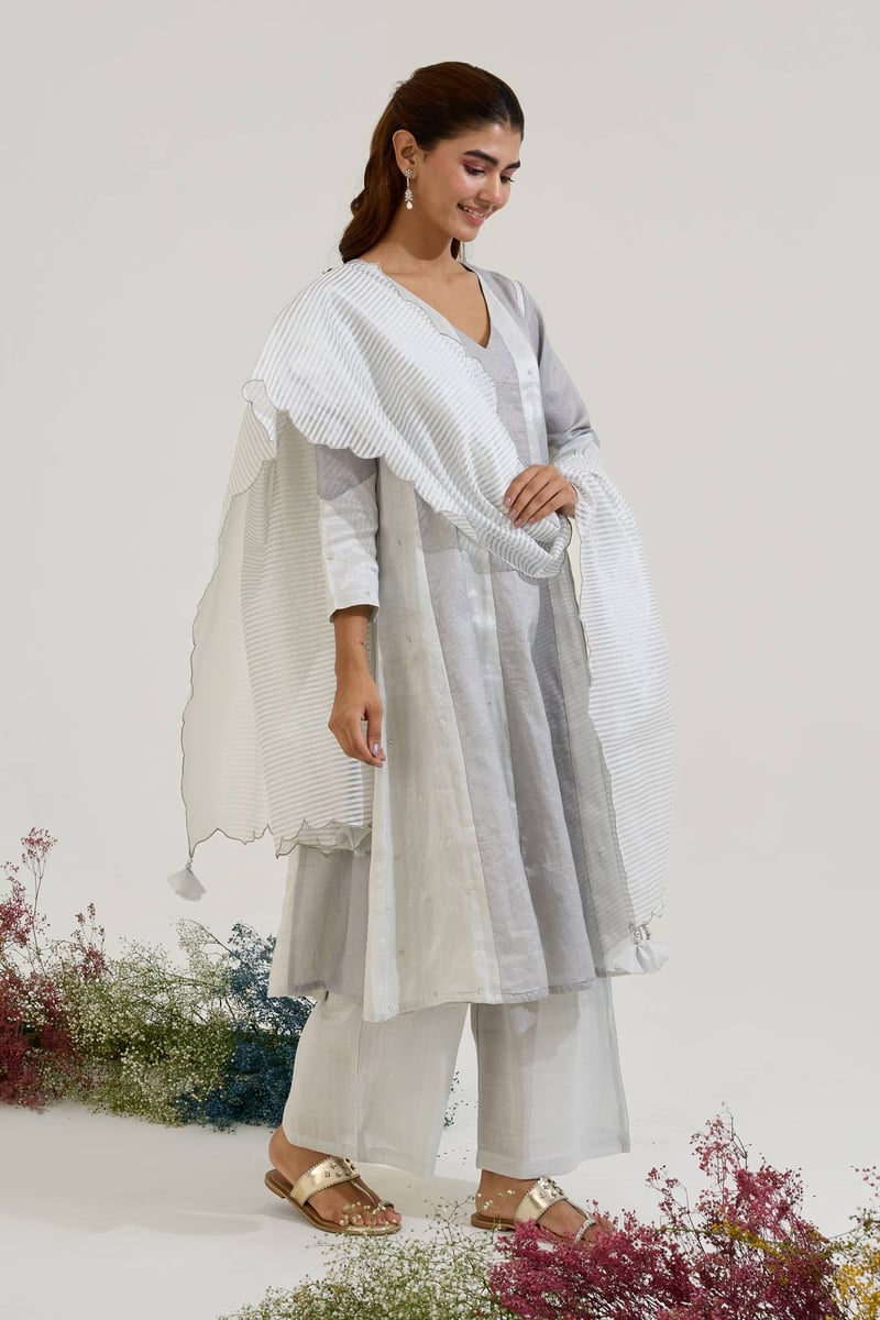 Silver Rose Dupatta