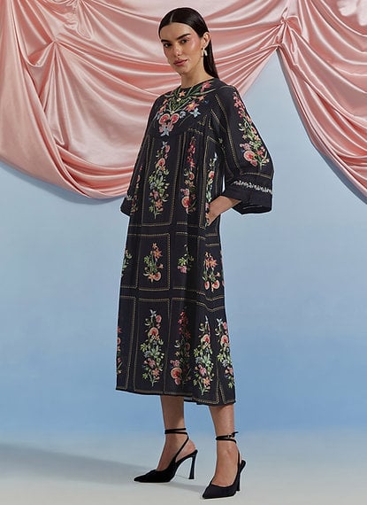 Black Floral Printed A-Line Kurta with 3/4 Sleeves