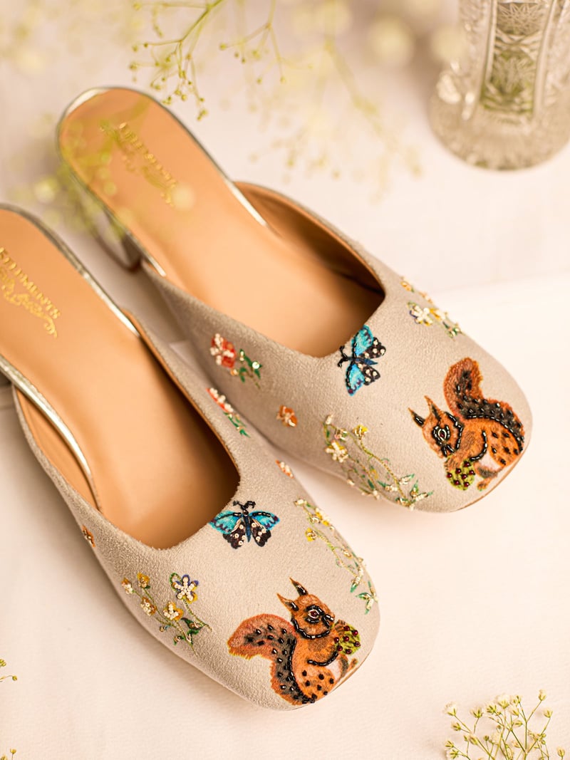 Raahi (Mule Heel)