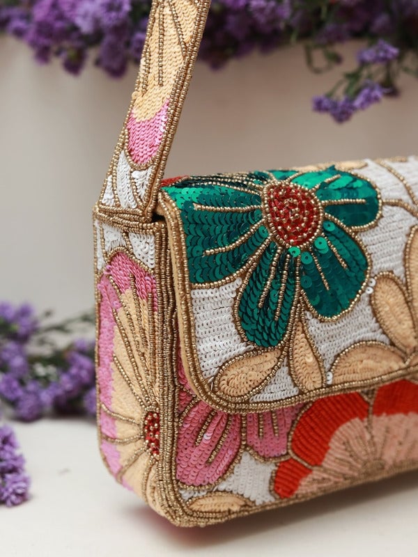 Daisy Baguette Bag with Handle