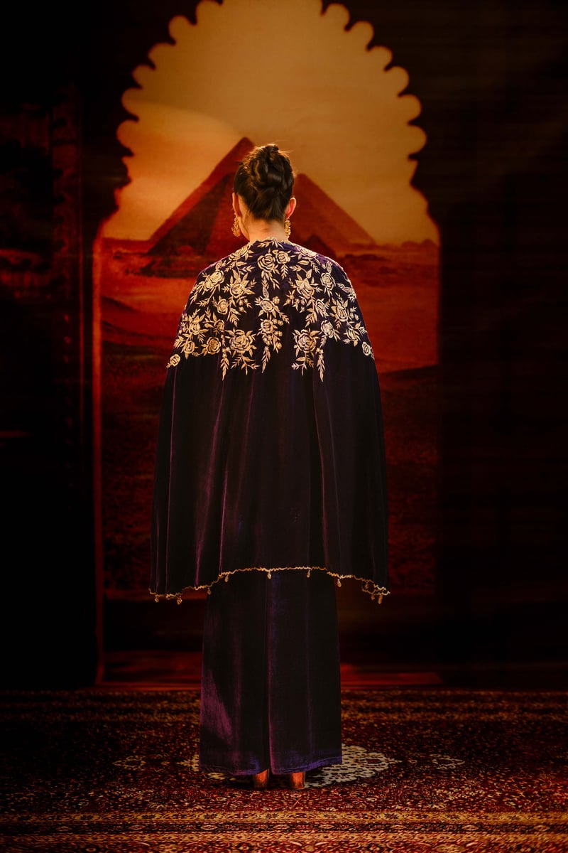 Sana Dhoti Cape Set