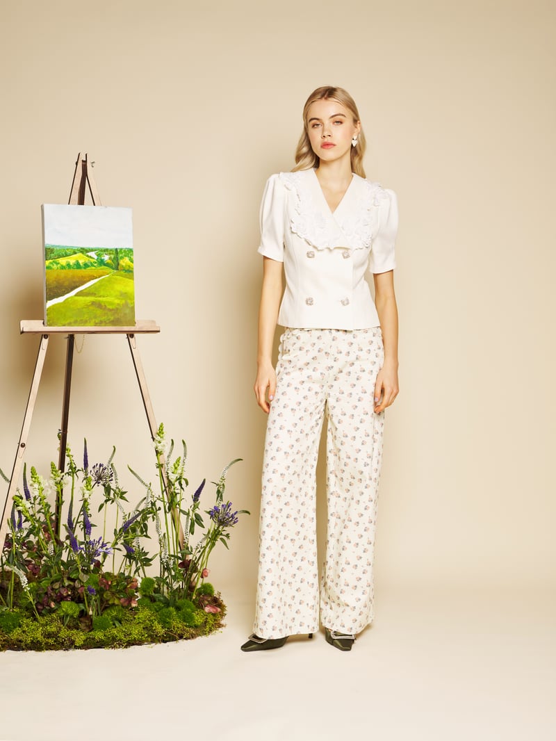 Pearled White Double-Breasted Applique Collar Tailored Top