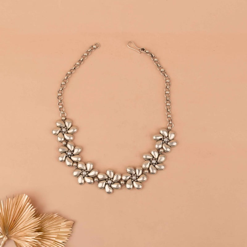 Adya Embossed Flower Sequence Versatile Choker