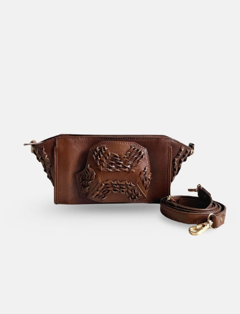 Khai Wristlet in Tan