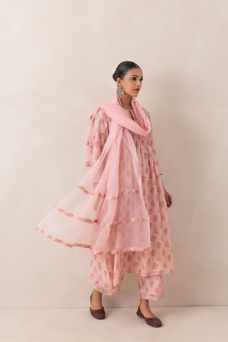 Powder Pink Floral Printed Kurta Set with Dupatta