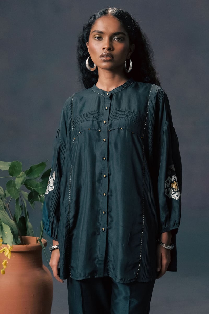 Indigo Shirt & Straight Pants In Slik Chanderi