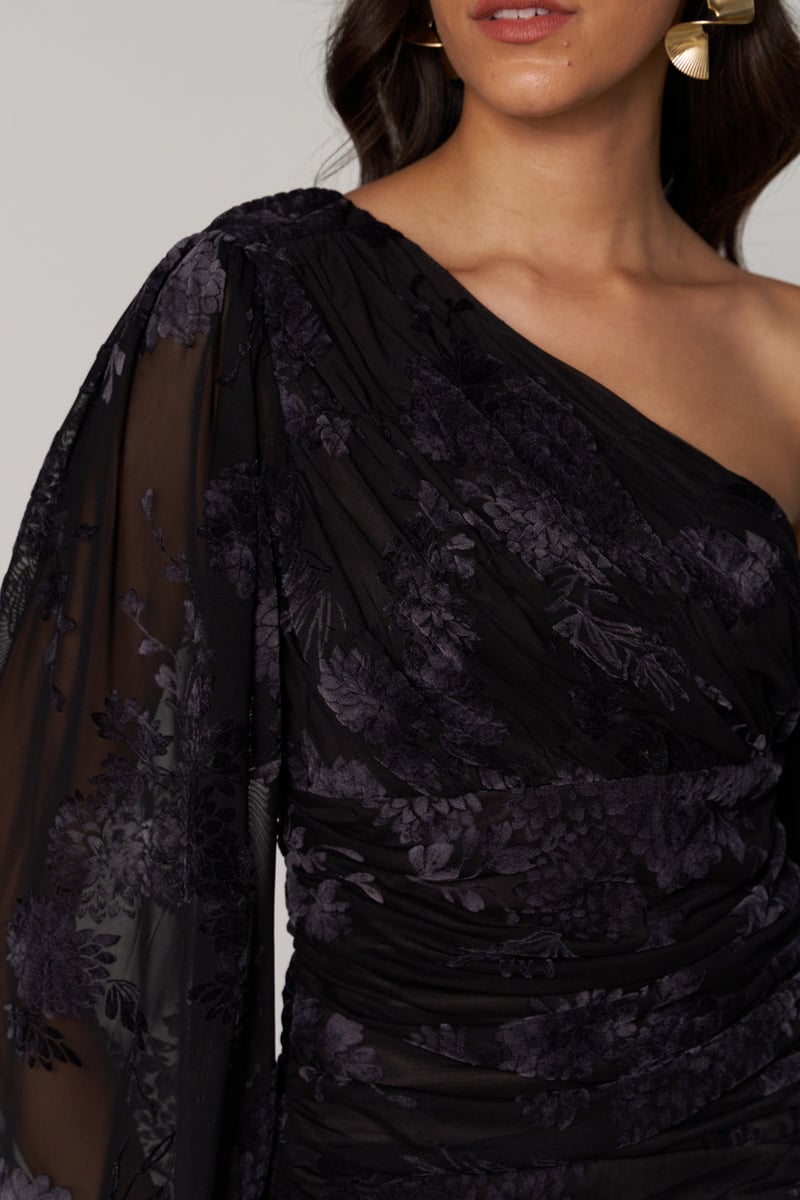 Black One-Shoulder Ruched Bodycon Mini Dress