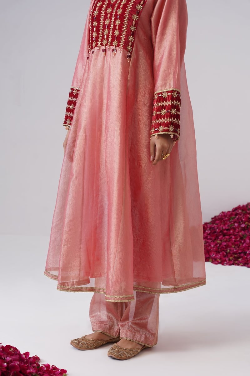 Gulrukh Dupatta Set