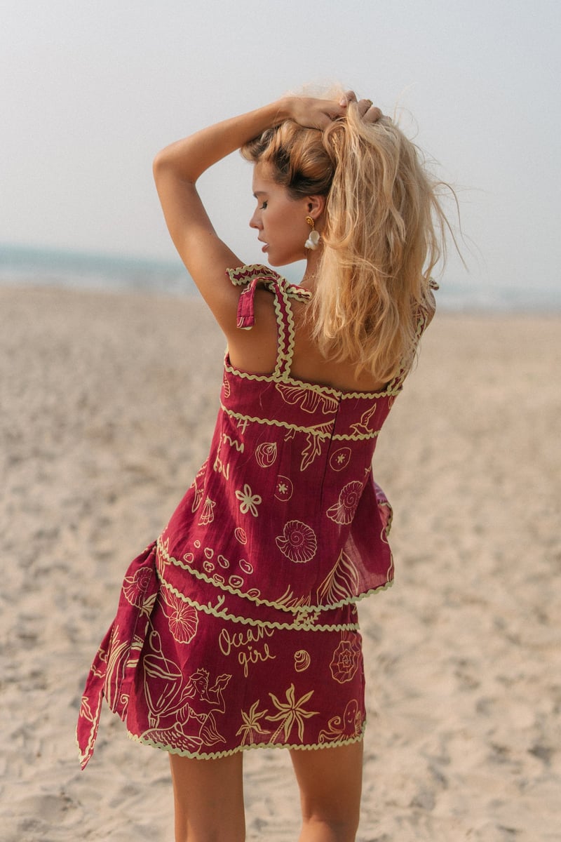 Red Graphic Printed Linen Tie-Up Cami Top