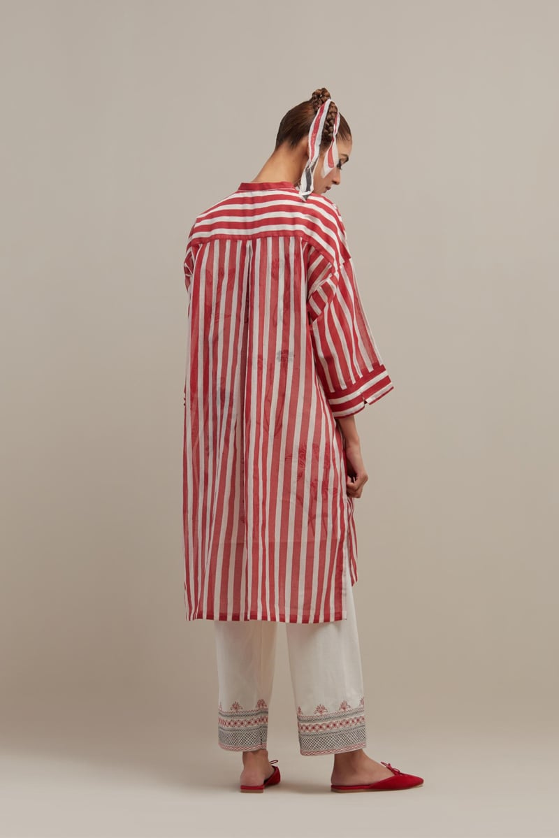 Red & Off-White Kurta With Straight Pants