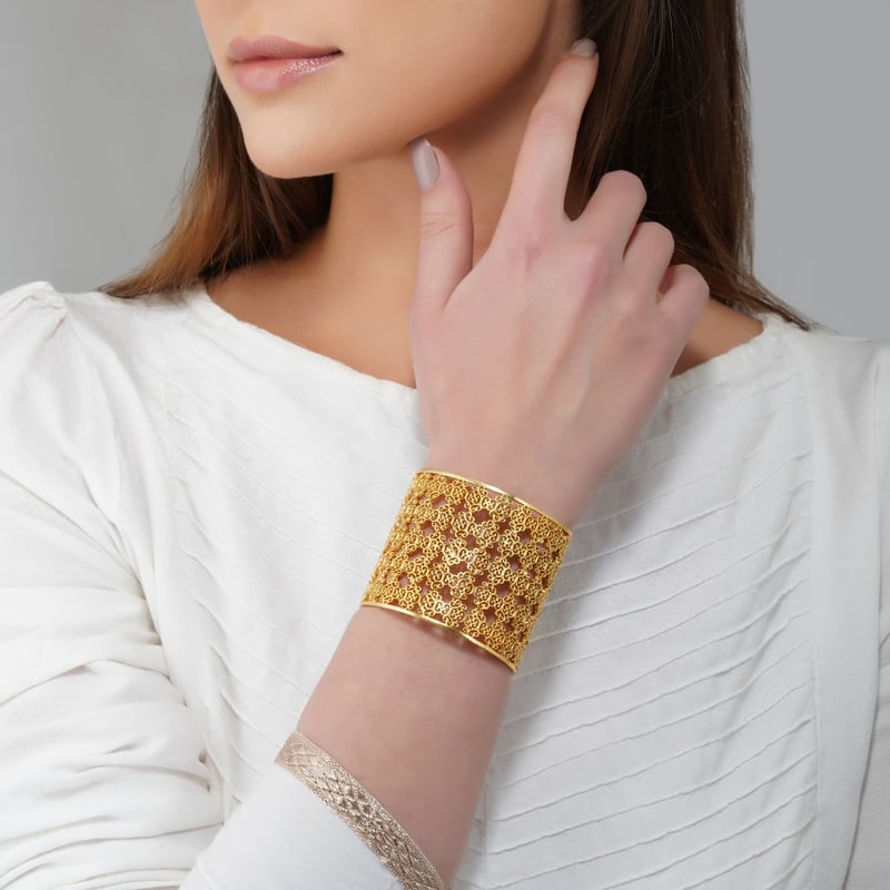 Sarah Cuff Bracelet — Zariin