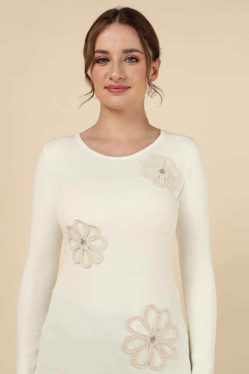 White Rib-Knit Round Neck Pullover Sweater