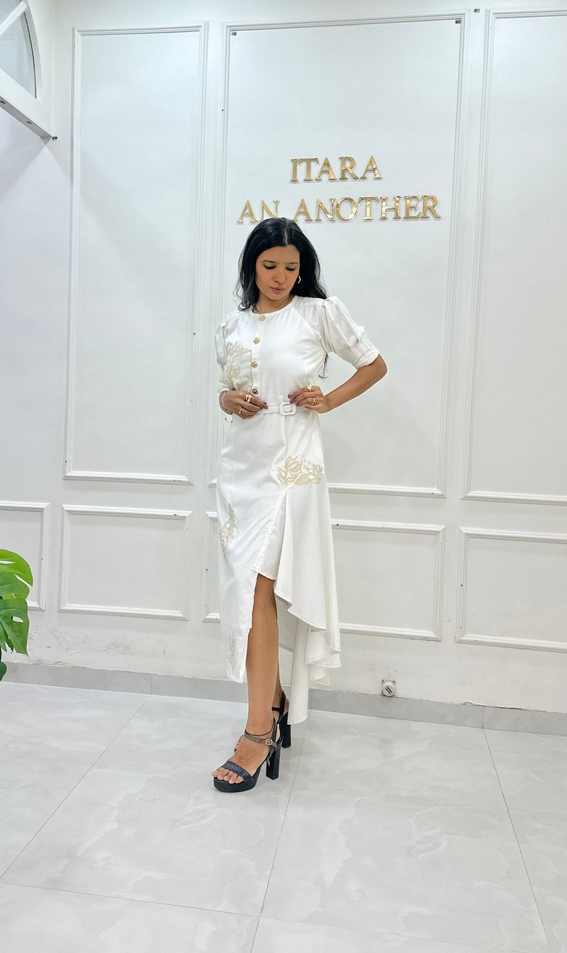 Pearl White Twill Floral Applique Midi Dress