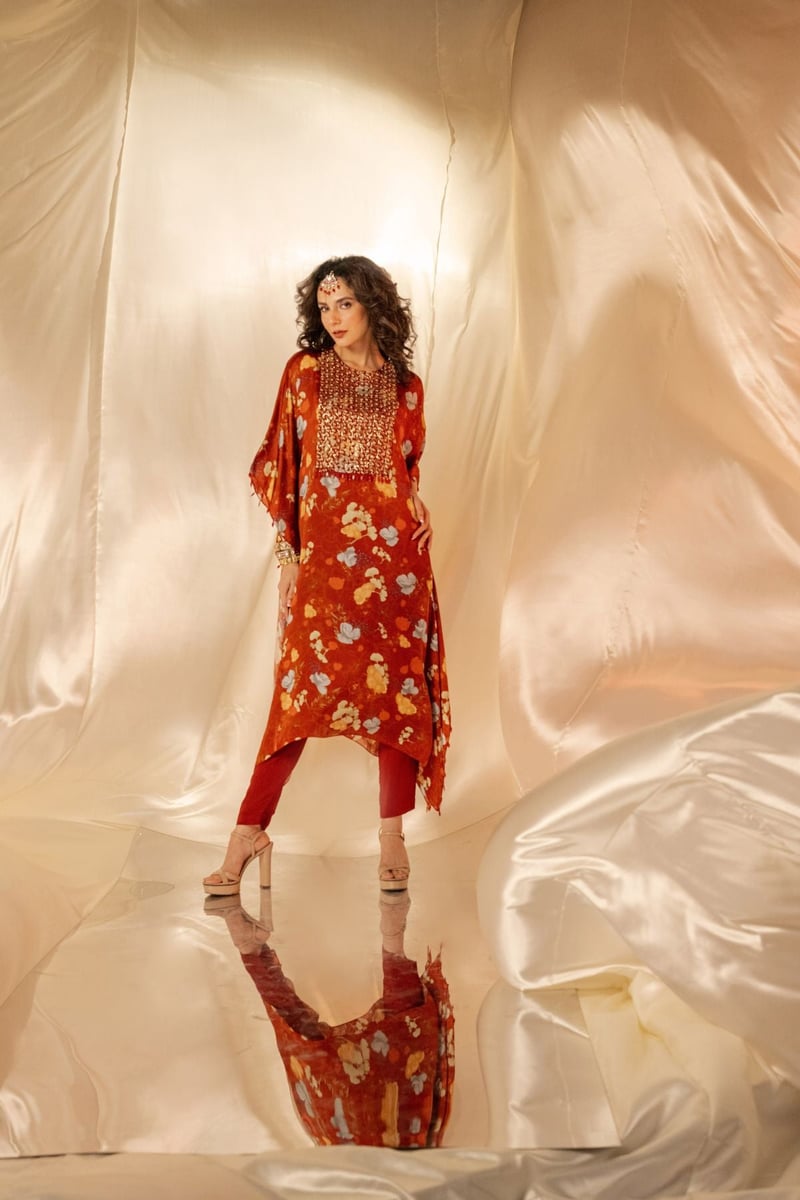 Maroon Floral Kaftan Kurta Set with Embroidered Yoke