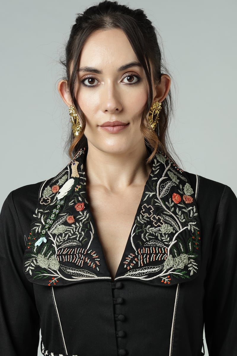Black Embroidered Collar Belted Trench Jacket